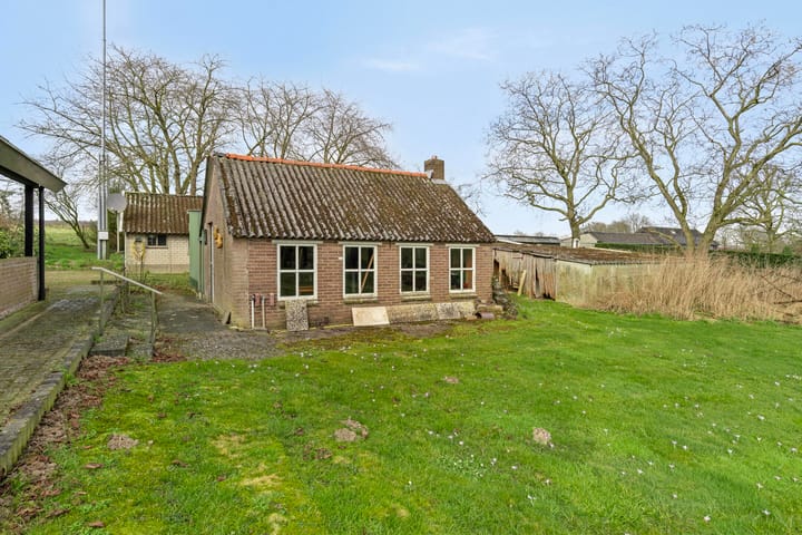 Foto 46 van 2e Colonjes 10