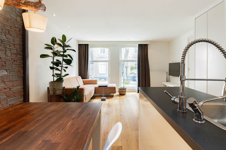 Foto 7 van Da Costastraat 102-H