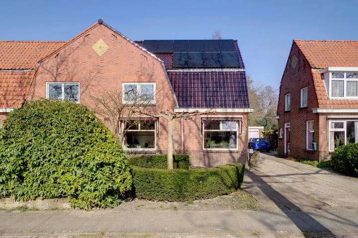 Foto 2 van Burgemeester Mr. H.J. Engelkens-laan 13