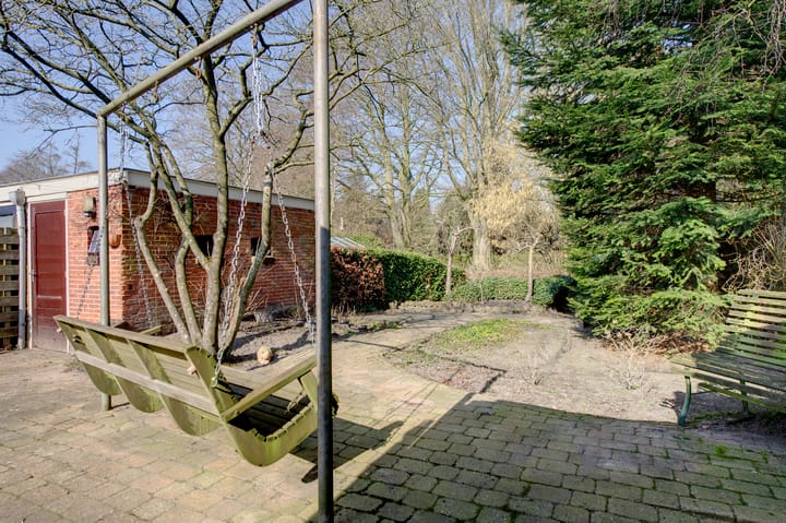 Foto 10 van Burgemeester Mr. H.J. Engelkens-laan 13