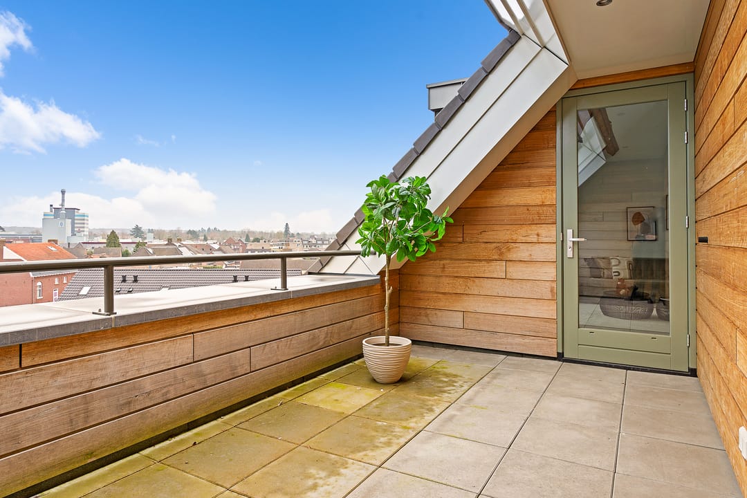 Foto 23 van Roermondseweg 17-G