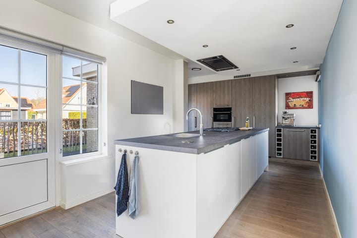 Foto 21 van Hissemar 10