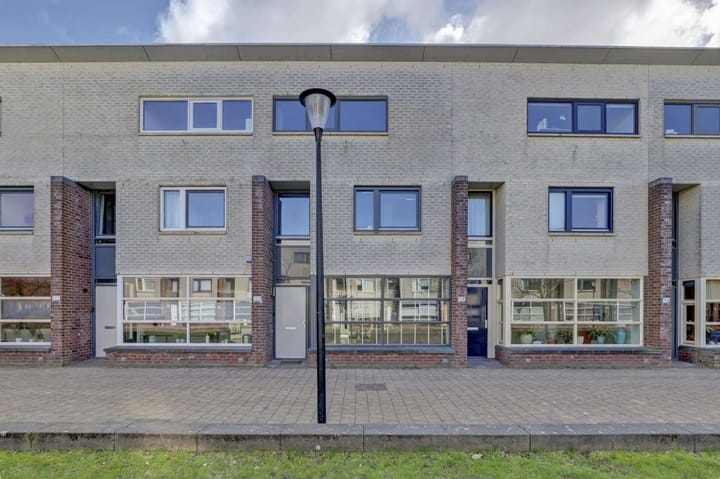 Foto 46 van Herman Heijermansstraat 120