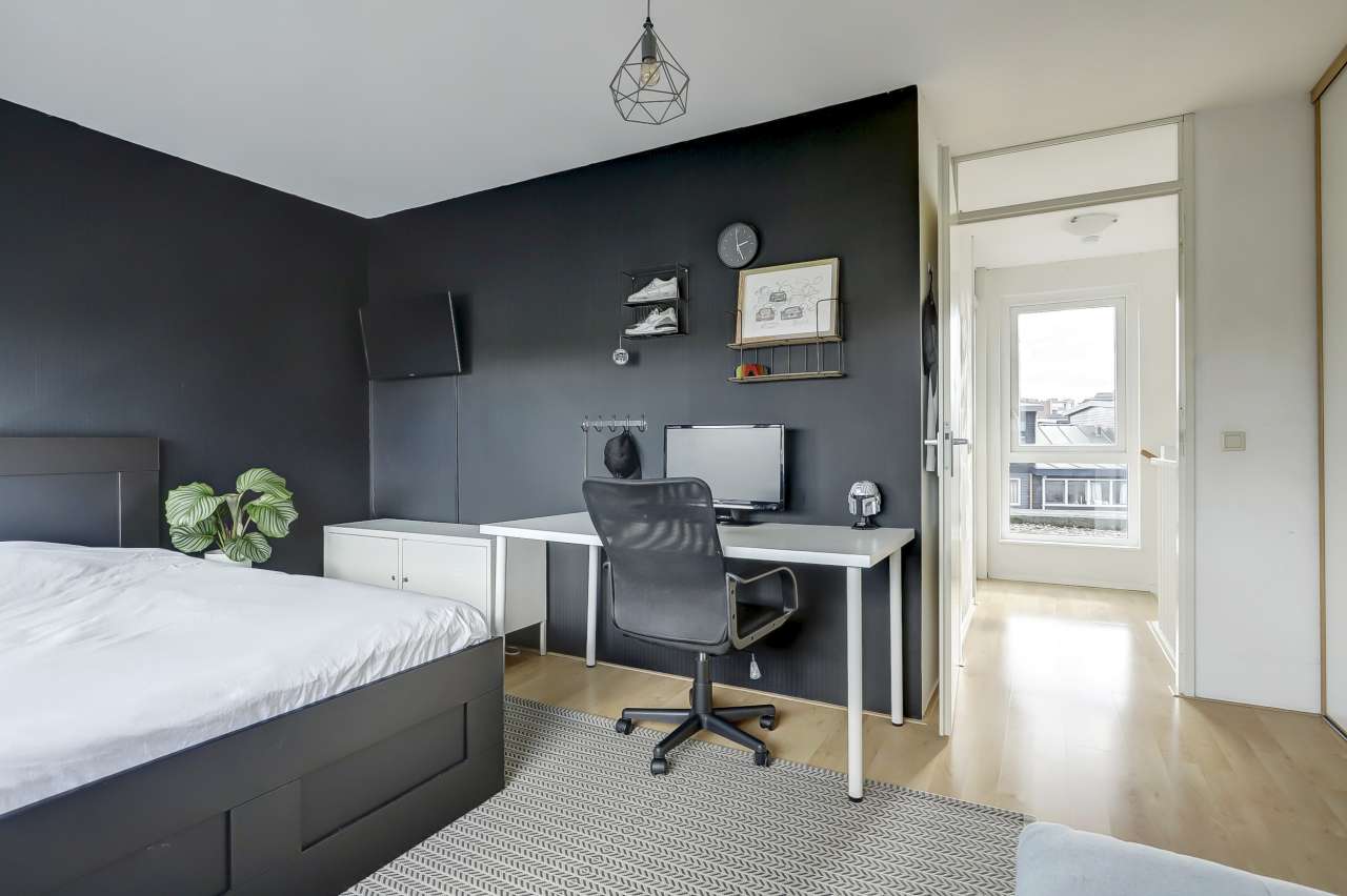 Photo 34 of Herman Heijermansstraat 120