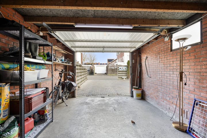 Foto 24 van Bernhardlaan 25