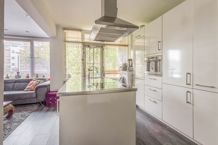 Foto 16 van Verhagenstraat 18