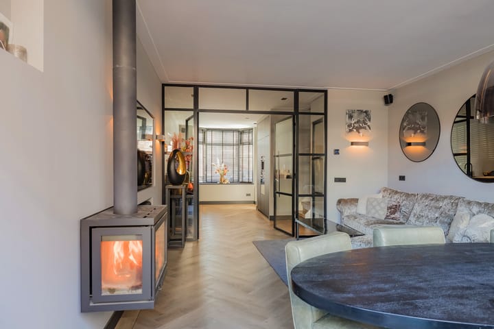 Foto 3 van Voltastraat 10