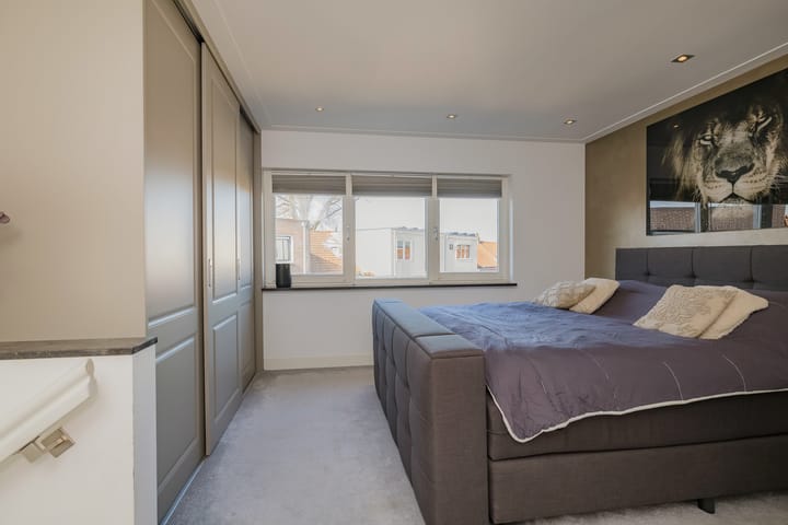 Foto 5 van Voltastraat 10