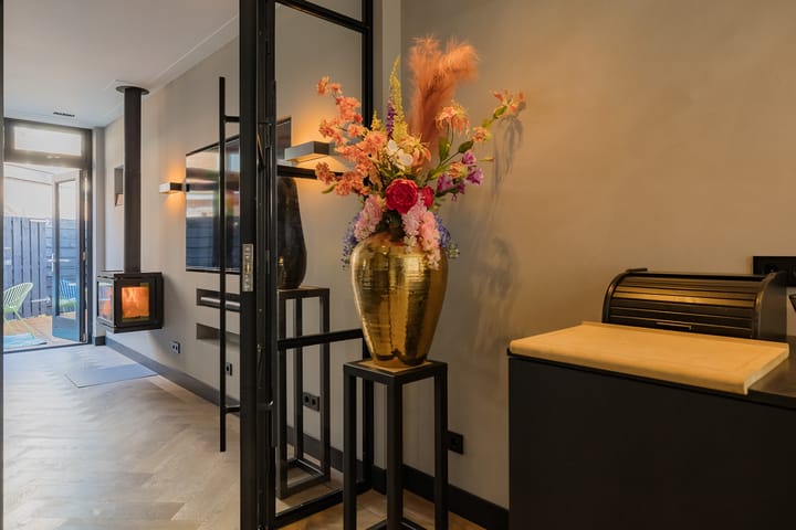 Foto 11 van Voltastraat 10