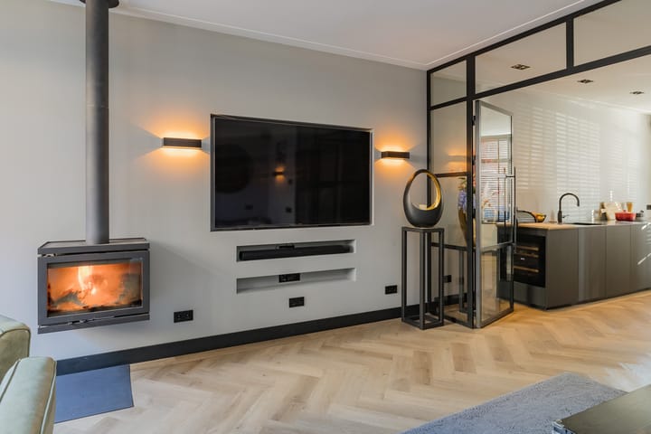 Foto 13 van Voltastraat 10