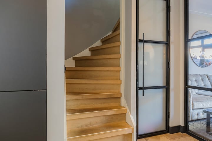 Foto 18 van Voltastraat 10