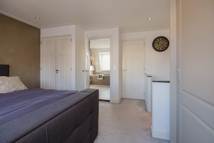 Foto 26 van Voltastraat 10