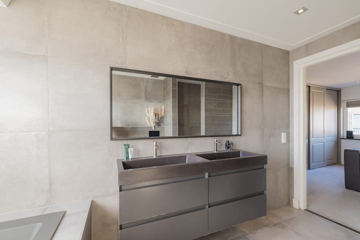 Foto 27 van Voltastraat 10