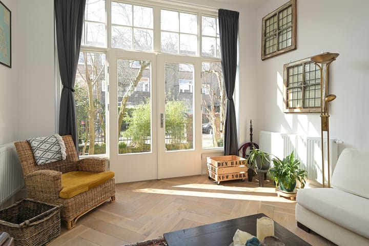 Foto 13 van Mesdagstraat 9