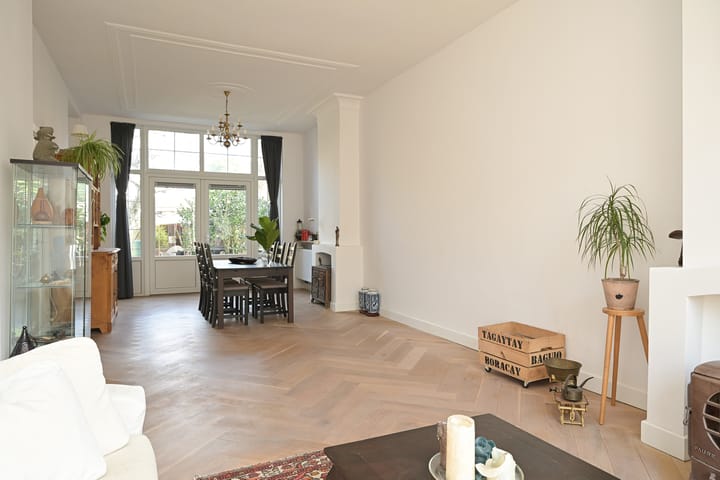 Foto 17 van Mesdagstraat 9