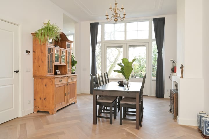 Foto 19 van Mesdagstraat 9