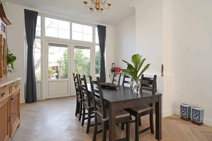 Foto 20 van Mesdagstraat 9