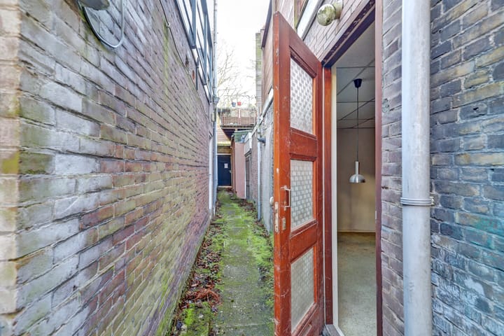 Foto 33 van Spieringstraat 157