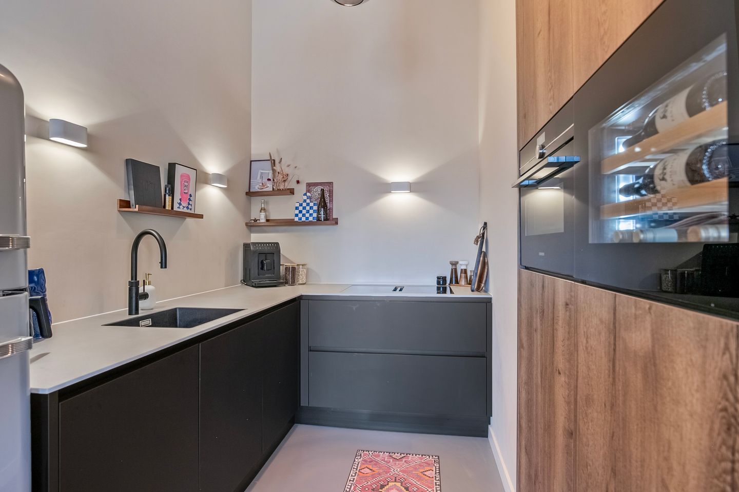 Foto 25 van Trompstraat 17-01