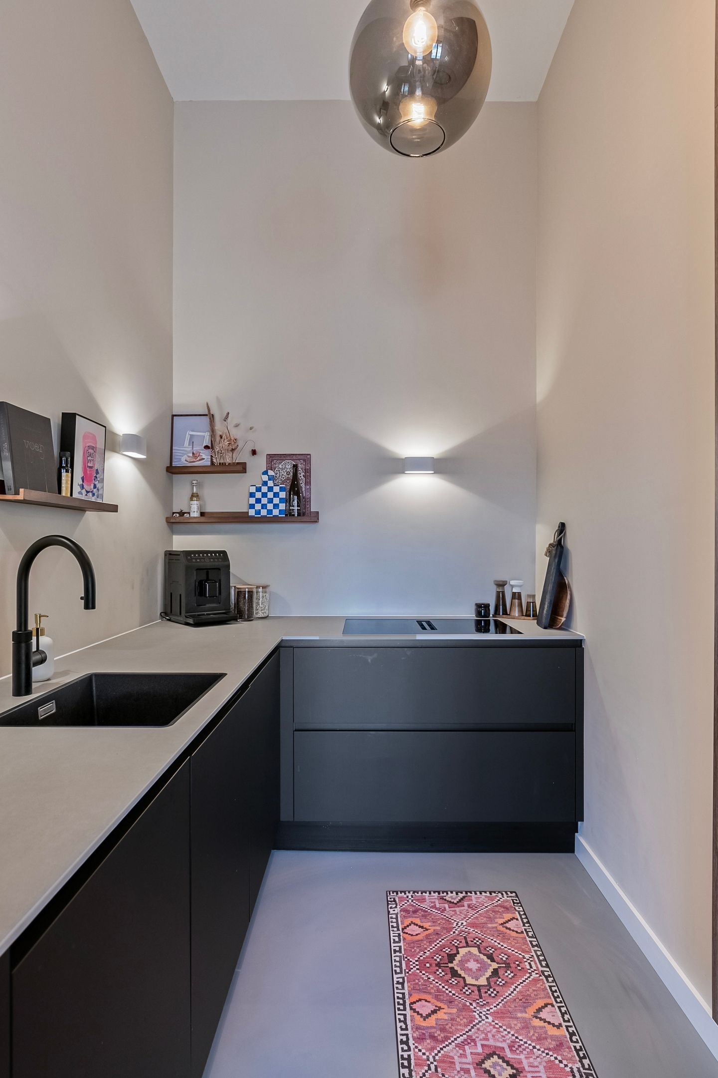 Foto 27 van Trompstraat 17-01