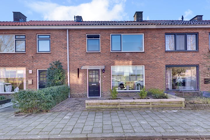 Bekijk foto van Dennenlaan 59