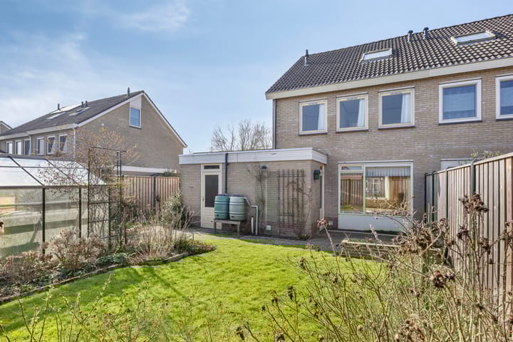 Photo 24 of Laweistraat 4