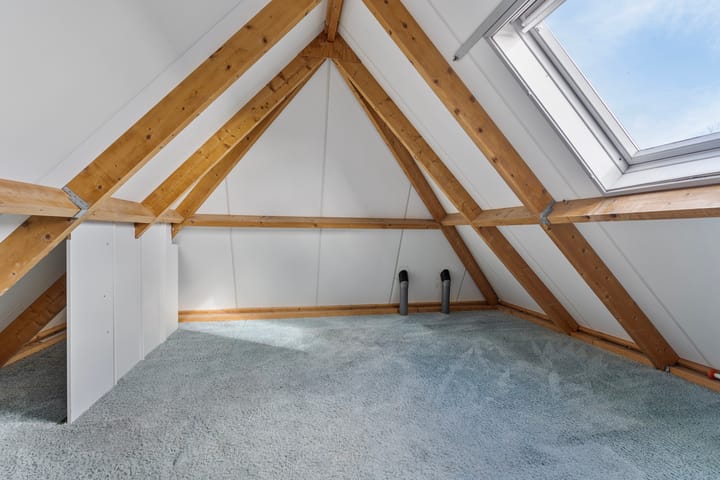 Foto 16 van Brânbuorren 6