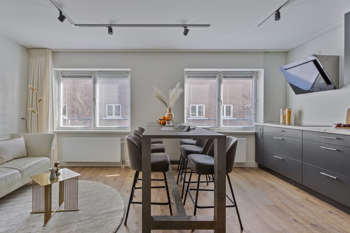 Photo 3 of President Brandstraat 7