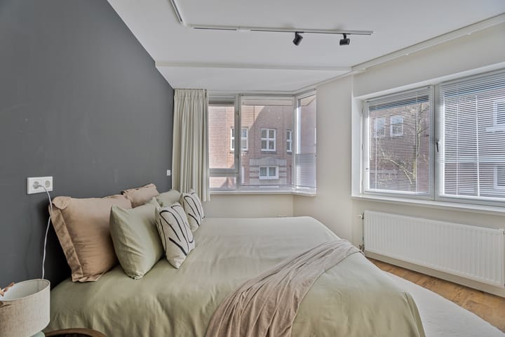 Photo 27 of President Brandstraat 7