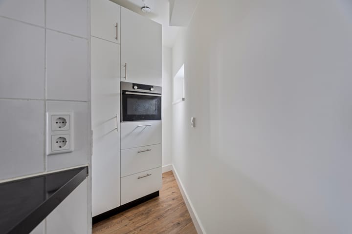 Photo 34 of President Brandstraat 7