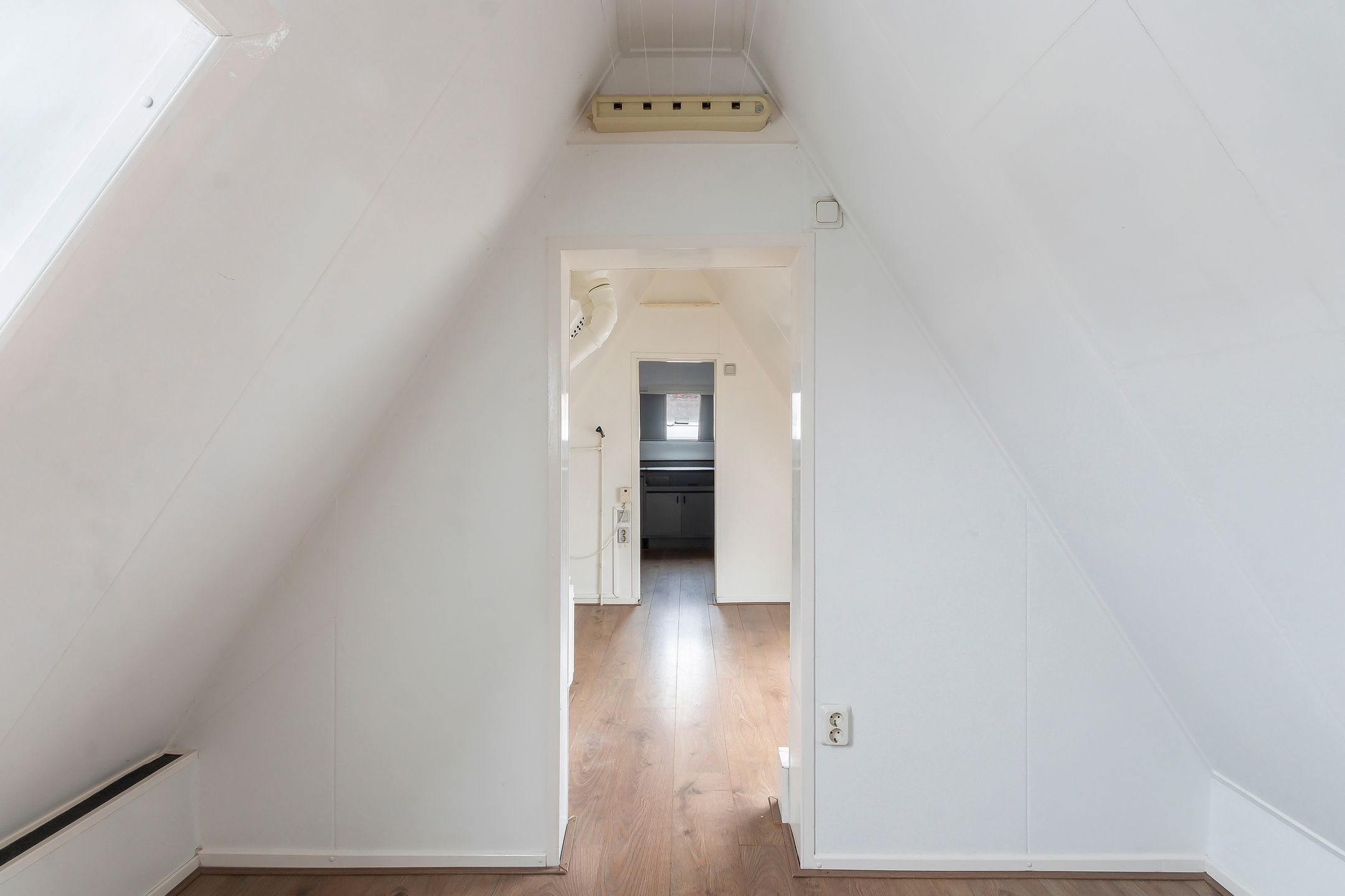 Foto 24 van Voorstraat 405