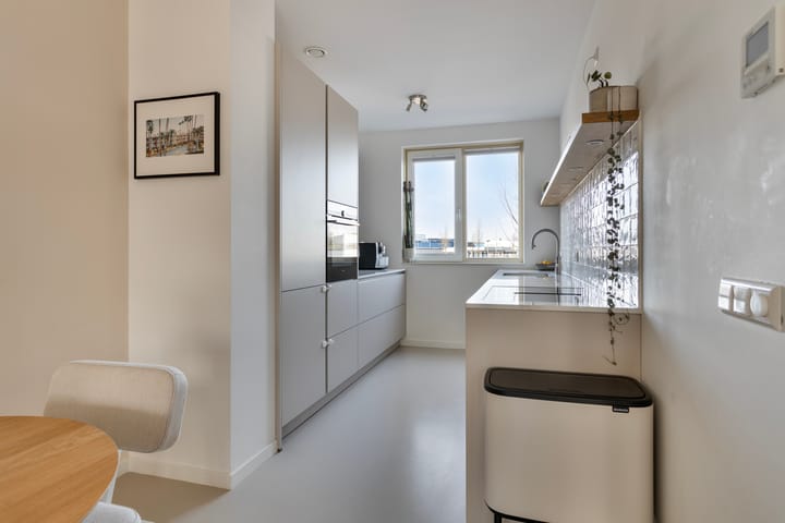 Photo 13 of Colognekaai 56