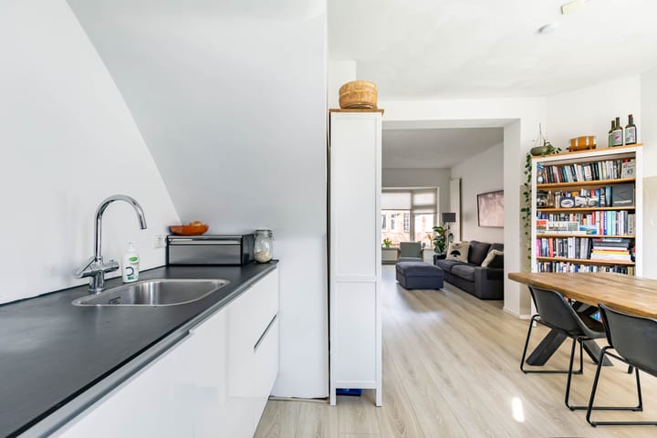 Foto 13 van Van Heemskerckstraat 20-B