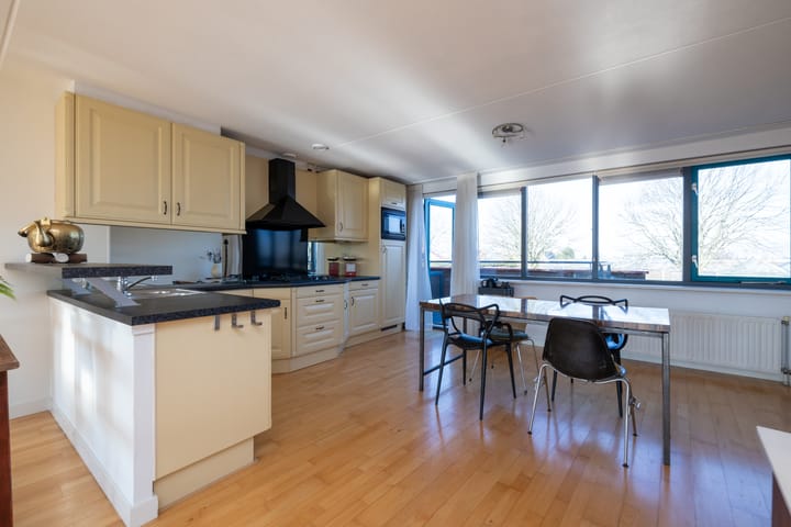 Foto 15 van Westlander 71