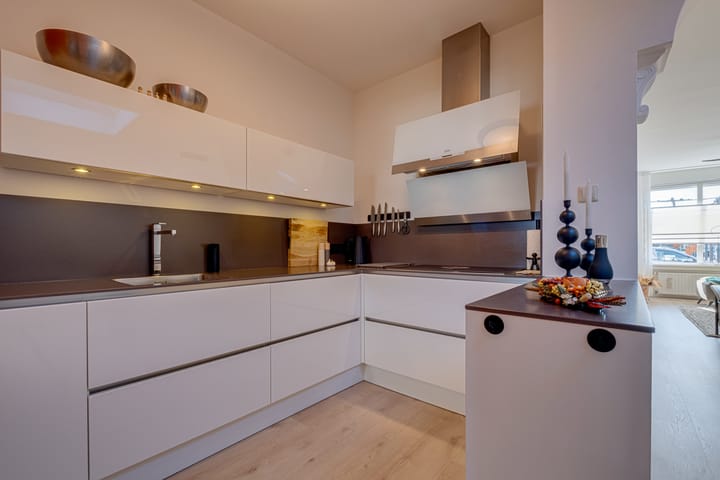 Foto 12 van Julianalaan 16