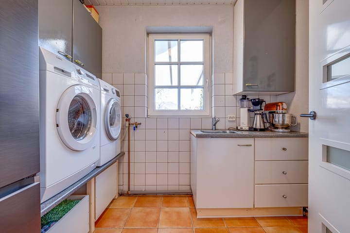 Foto 14 van Julianalaan 16