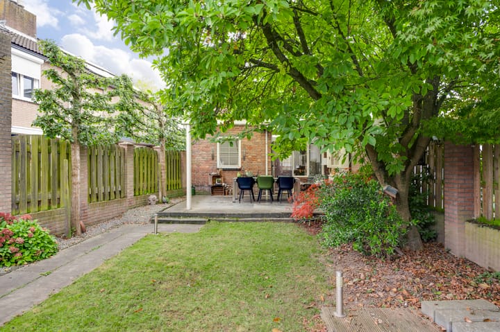 Foto 26 van Julianalaan 16