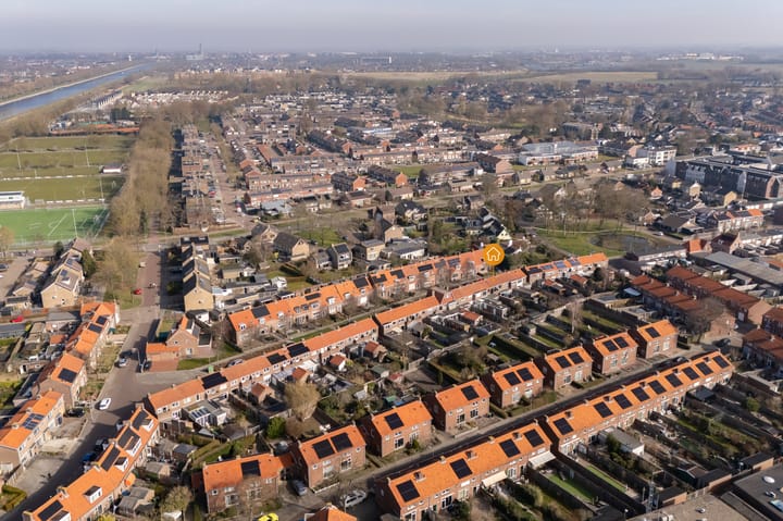 Foto 24 van Middenhofsingel 19