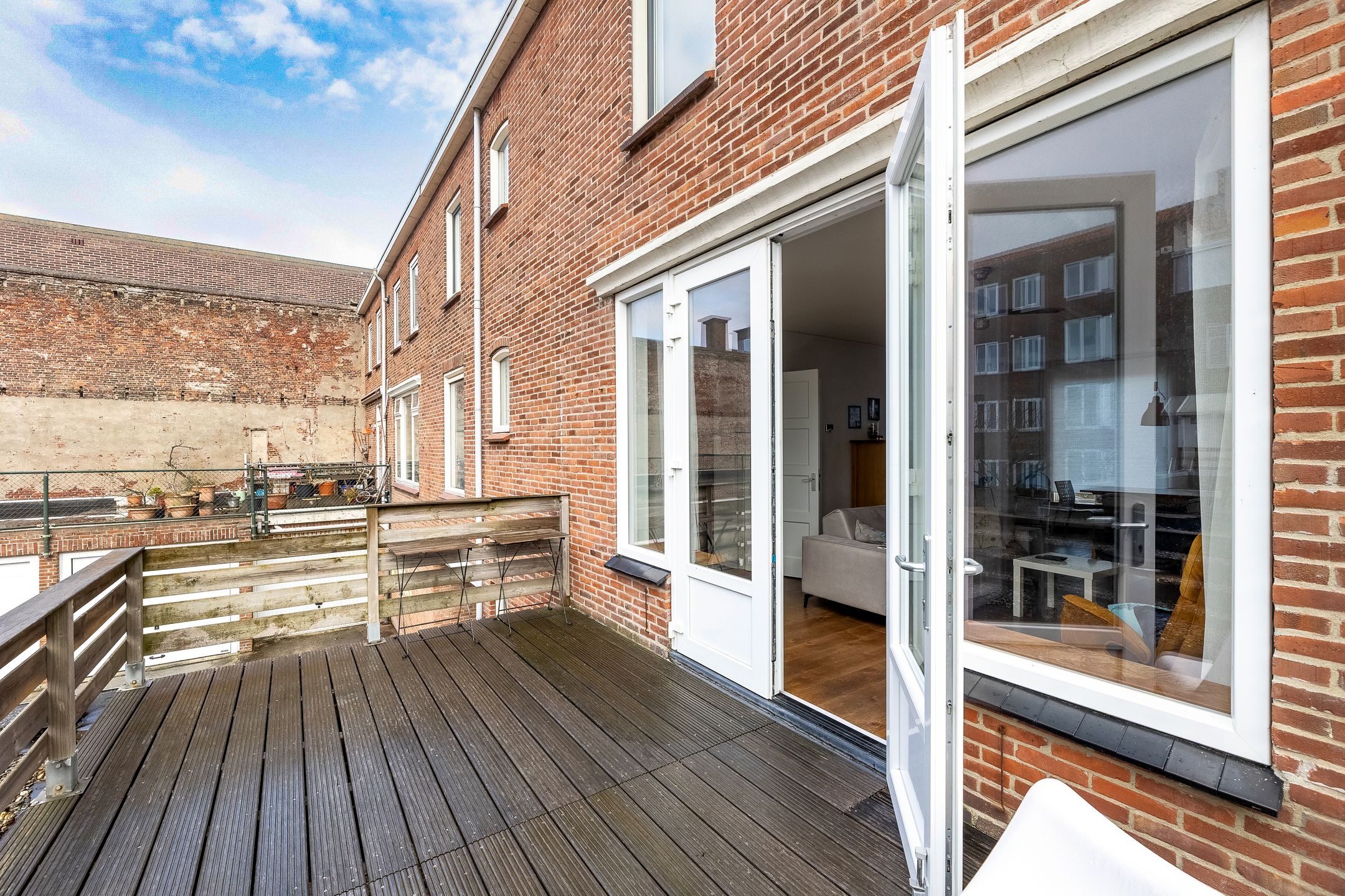 Foto 15 van Kenau Hasselaarstraat 545