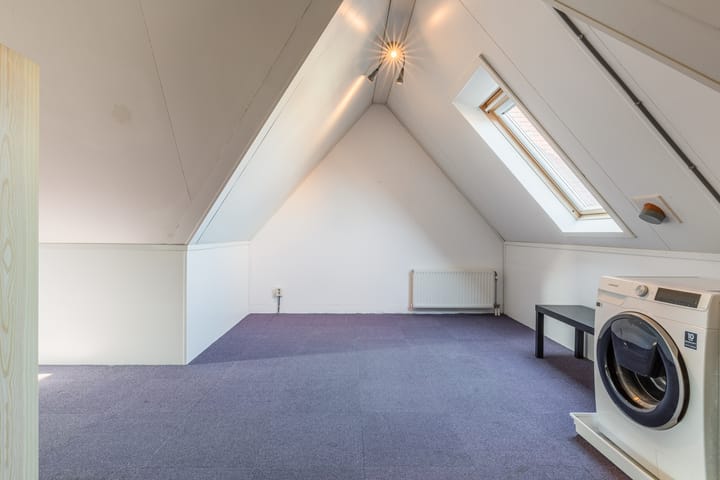 Foto 33 van Hans Vredeman de Vriesstraat 13