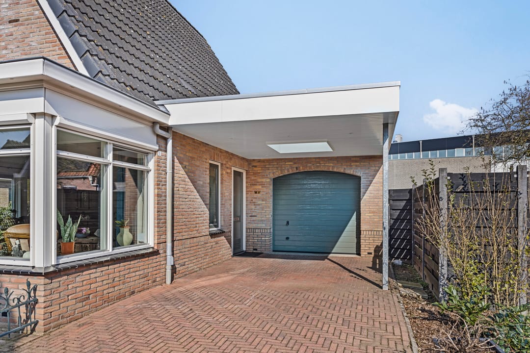 Foto 28 van Larenseweg 5