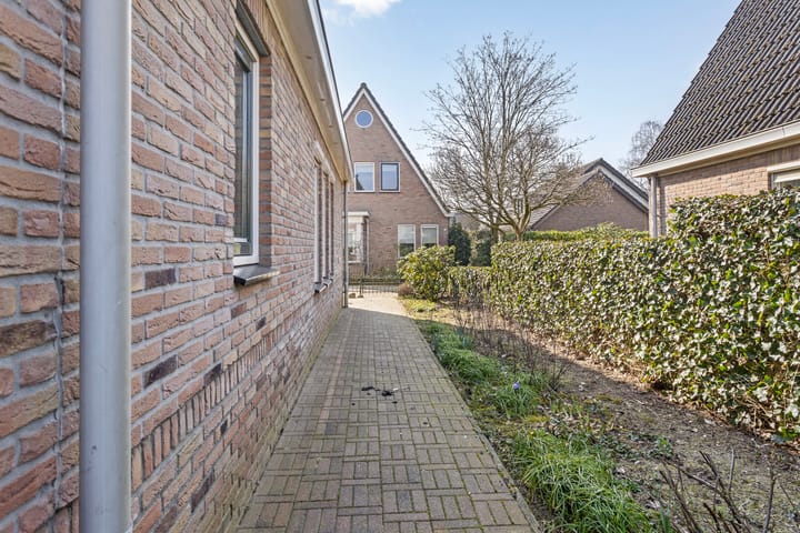 Foto 31 van Larenseweg 5