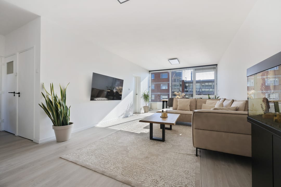 Foto 7 van Plantage 8-C