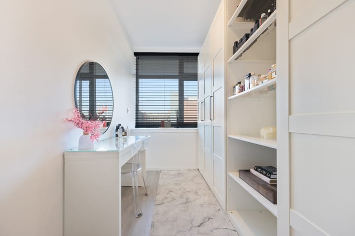 Foto 19 van Plantage 8-C