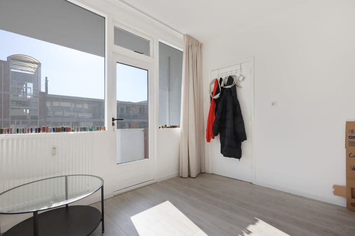 Foto 23 van Plantage 8-C