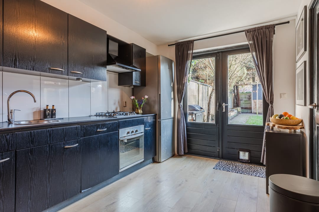 Foto 7 van Van Hogendorpstraat 38