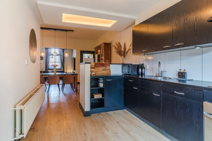 Foto 8 van Van Hogendorpstraat 38