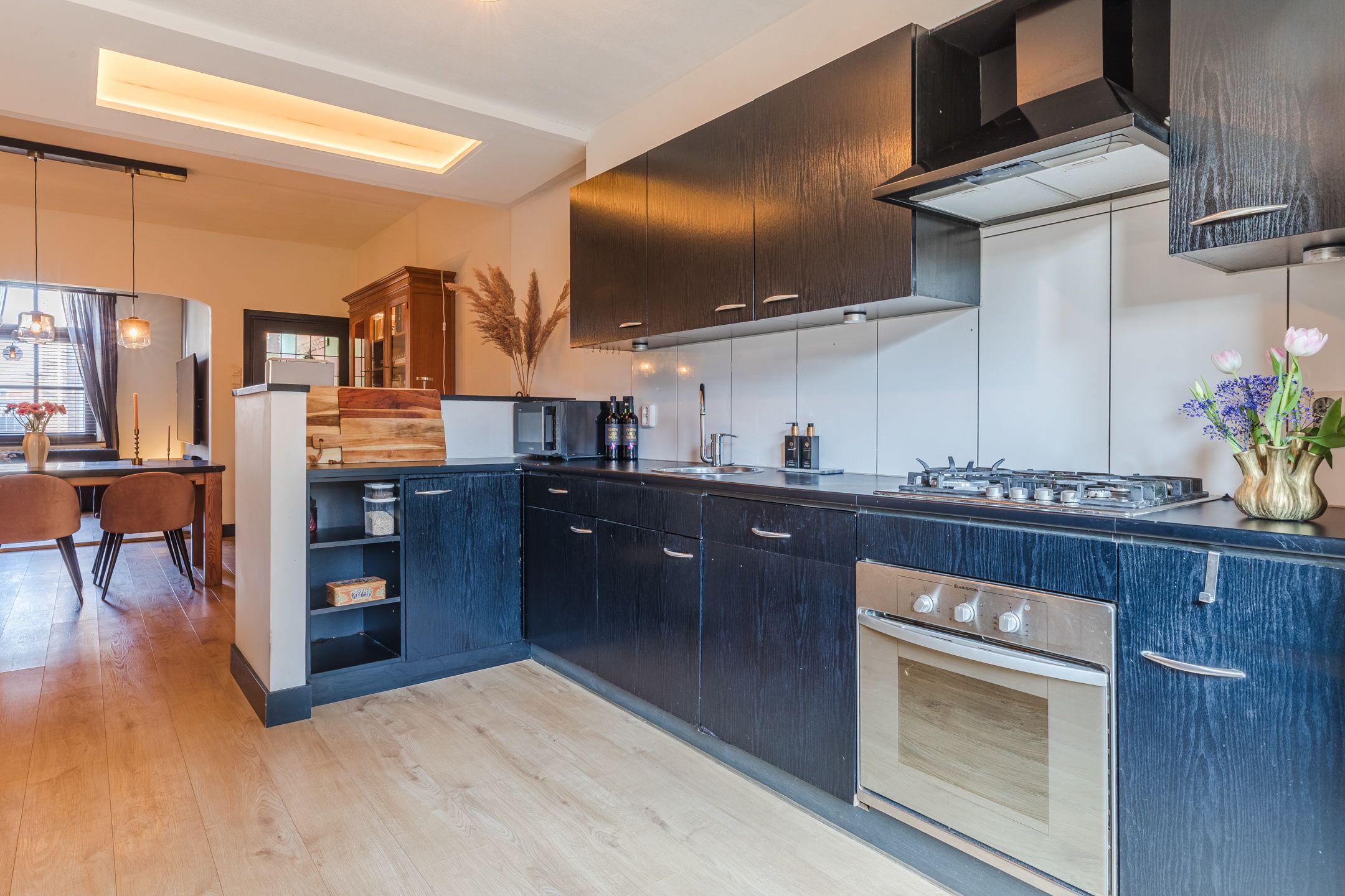 Foto 9 van Van Hogendorpstraat 38