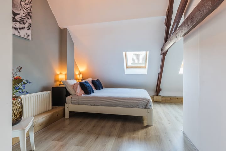 Foto 15 van Van Hogendorpstraat 38