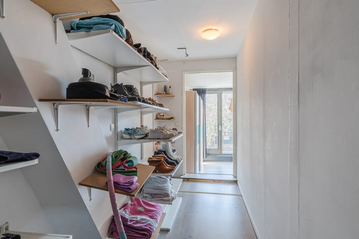 Foto 21 van Van Hogendorpstraat 38